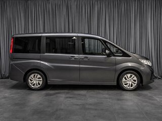 2015 Honda Stepwgn V, серый, 1479000 рублей, вид 5