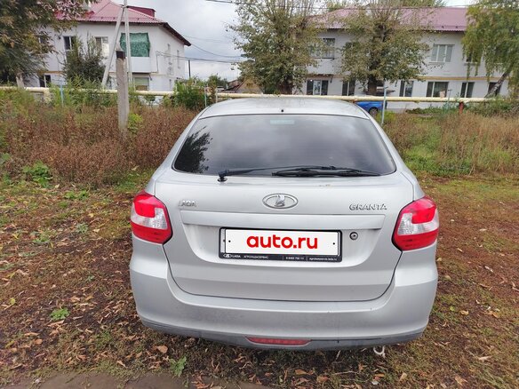 2014 Lada (ВАЗ) Granta I, серебристый, 330000 рублей - вид 2
