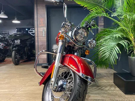 2023 Harley-Davidson Heritage, красный, 2350000 рублей, вид 2
