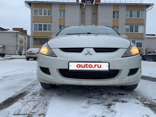 2003 Mitsubishi Grandis I, белый, 625000 рублей, вид 3