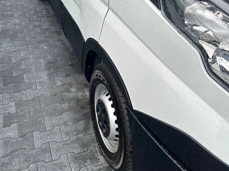 2019 Iveco Daily, белый, 5500000 рублей, вид 4