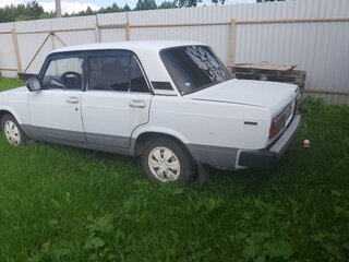 1999 Lada (ВАЗ) 2105, белый, 105000 рублей, вид 5