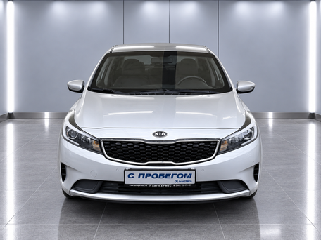 2019 Kia Cerato III Рестайлинг (Classic), серебристый, 1820000 рублей, вид 2