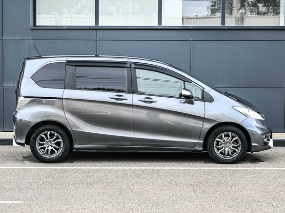 2012 Honda Freed I Рестайлинг, серый - вид 4