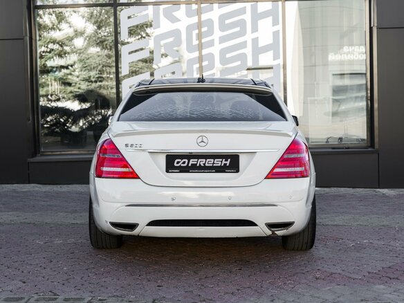 2008 Mercedes-Benz S-Класс 350 V (W221), белый, 999000 рублей - вид 3