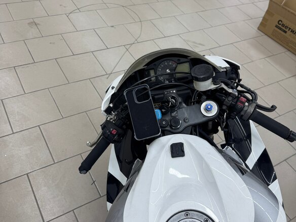 2008 Honda CBR 600RR, белый, 380000 рублей - вид 3