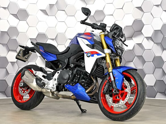 2026 BMW F 900 R, синий, 1449000 рублей