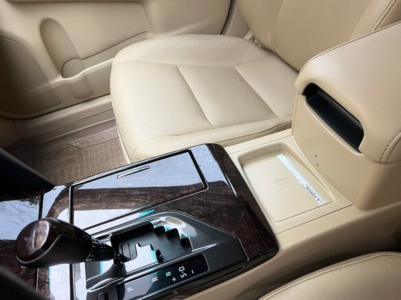 2015 Toyota Camry VII (XV50) Рестайлинг, чёрный, 2300000 рублей - вид 11