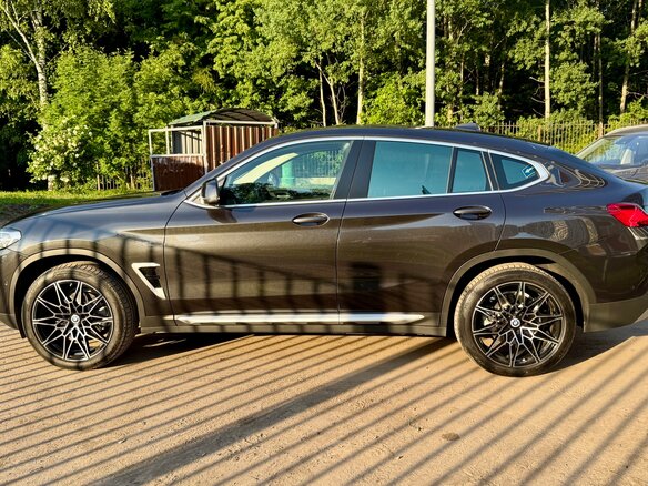 2022 BMW X4 20i II (G02) Рестайлинг, чёрный, 5995000 рублей - вид 6