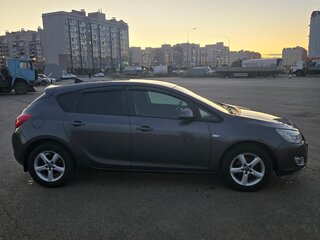 2010 Opel Astra J, серый, 490000 рублей, вид 3