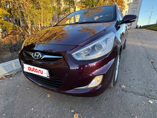 2013 Hyundai Solaris I, фиолетовый, 690000 рублей, вид 3