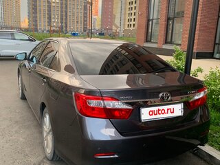 2013 Toyota Camry VII (XV50), серый, 1850000 рублей, вид 5