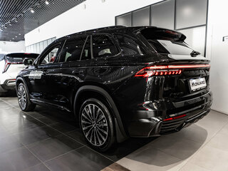 2026 Geely Monjaro I Рестайлинг, чёрный, 4954990 рублей, вид 3