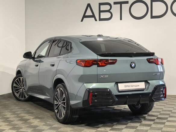 2025 BMW X2 xDrive25i II (U10), серый - вид 39