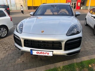 2019 Porsche Cayenne III, серебристый, 6400000 рублей, вид 2
