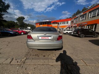 2005 Toyota Camry V (XV30) Рестайлинг, серебристый, 530000 рублей, вид 3