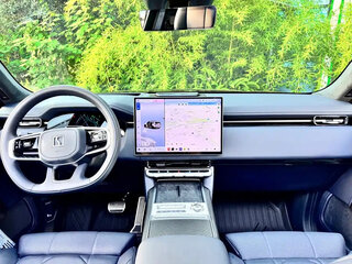 2025 Zeekr 9X 55 kWh, чёрный, 11930110 рублей, вид 4