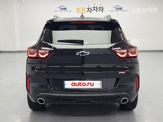 2023 Chevrolet TrailBlazer III Рестайлинг, чёрный, 1370069 рублей, вид 3