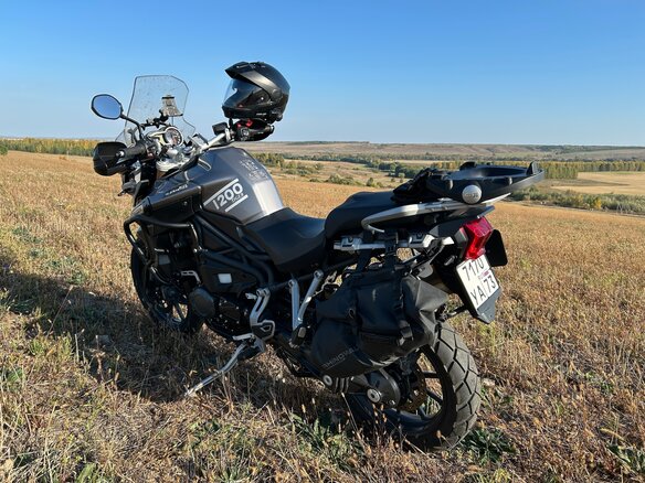 2014 Triumph Tiger Explorer, серебристый, 950000 рублей - вид 1