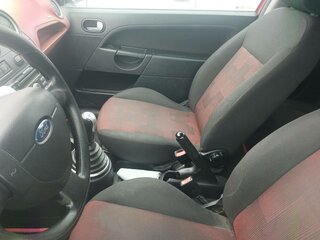 2008 Ford Fiesta Mk5, красный, 248000 рублей, вид 4