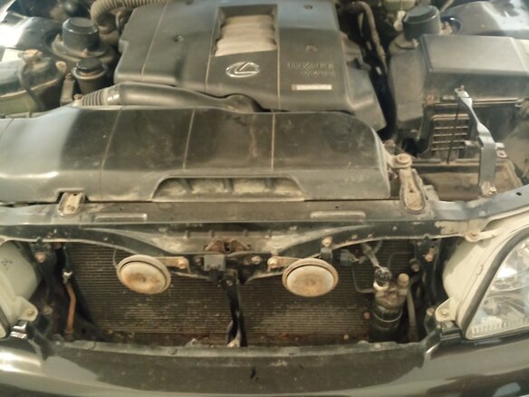 1999 Lexus LS 400 II, чёрный, 1800000 рублей - вид 8