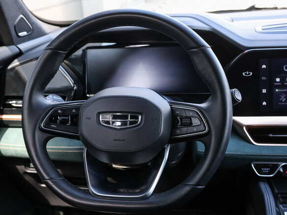 2024 Geely Monjaro I, синий, 3349000 рублей - вид 17