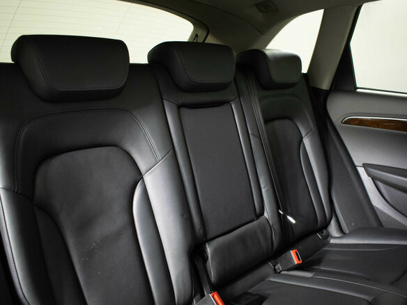2011 Audi Q5 I (8R), красный - вид 12