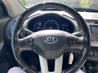 2013 Kia Sportage III, белый, 1235000 рублей, вид 4
