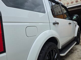2016 Land Rover Discovery IV Рестайлинг, белый, 6100000 рублей, вид 3