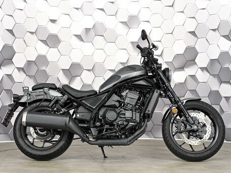 2023 Honda CMX 1100 Rebel, серый, 1077000 рублей, вид 3