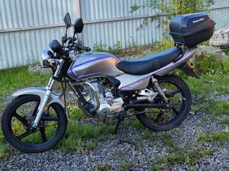 2019 Lifan LF150-13, серебристый, 75000 рублей, вид 1