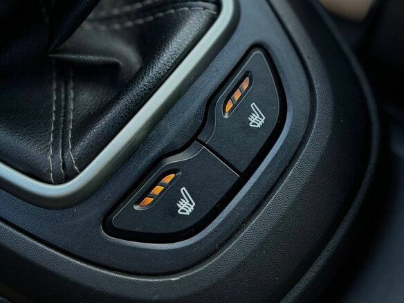 2019 Lada (ВАЗ) Vesta SW Cross I, белый, 1111800 рублей - вид 13