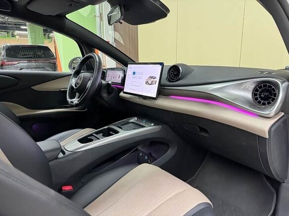 2025 BYD Dolphin 45.12 kWh I Рестайлинг, белый, 1920000 рублей - вид 11
