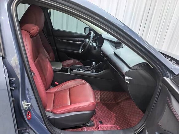 2022 Mazda 3 Axela IV (BP), серый, 1310000 рублей - вид 9