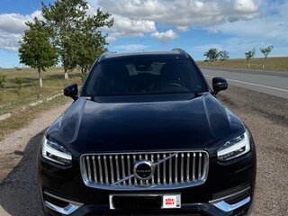 2022 Volvo XC90 B5 II Рестайлинг 1, чёрный, 8200000 рублей, вид 4