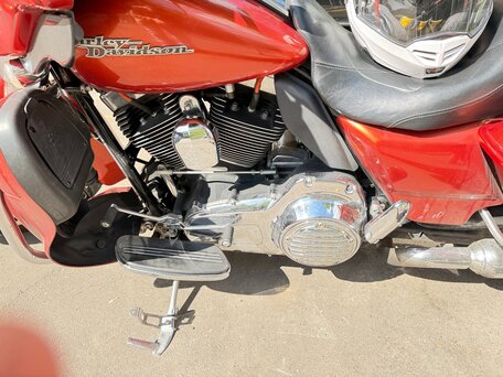 2010 Harley-Davidson Street Glide, оранжевый, 1100000 рублей, вид 5