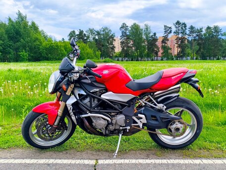 2004 MV Agusta Brutale 750, красный, 500000 рублей, вид 5