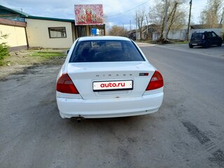 2000 Mitsubishi Mirage V, белый, 150000 рублей, вид 5