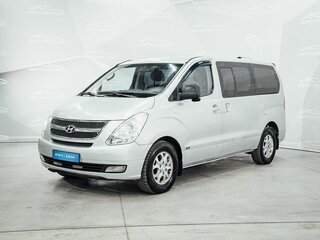 Hyundai Grand Starex I