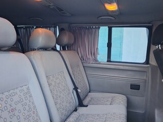 2009 Volkswagen Transporter T5, серебристый, 1500000 рублей, вид 5