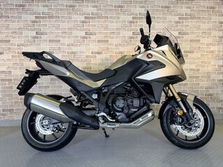 Honda NT1100