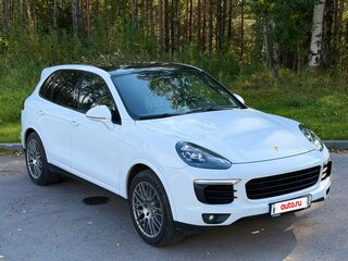 2015 Porsche Cayenne II Рестайлинг (958), белый, 2730000 рублей, вид 1