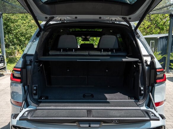 2025 BMW X7 40d I (G07) Рестайлинг, серый, 11997029 рублей - вид 6