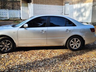 2010 Hyundai Sonata V (NF) Рестайлинг, серый, 700000 рублей, вид 5