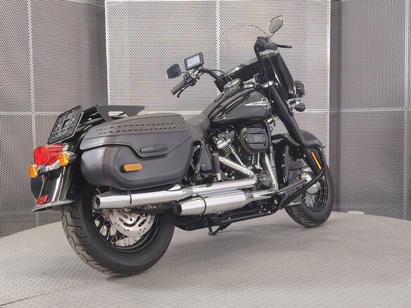 2018 Harley-Davidson Heritage, чёрный, 1599000 рублей - вид 7