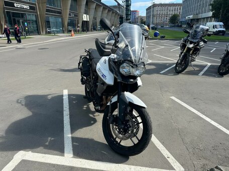 2016 Triumph Tiger 800, белый, 720000 рублей, вид 1