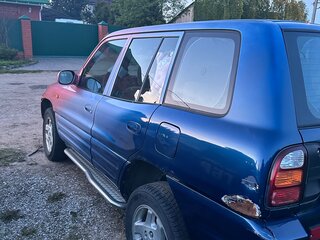 1998 Toyota RAV4 I (XA10), фиолетовый, 350000 рублей, вид 4