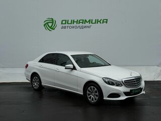 2014 Mercedes-Benz E-Класс 200 IV (W212, S212, C207) Рестайлинг, белый, 1620000 рублей, вид 3