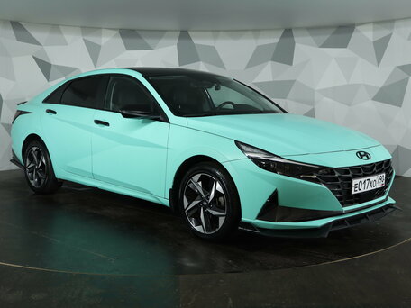 2020 Hyundai Elantra VII (CN7), зелёный, 2300000 рублей, вид 3