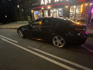 2003 BMW 5 серии 520i V (E60/E61), чёрный, 880000 рублей, вид 4